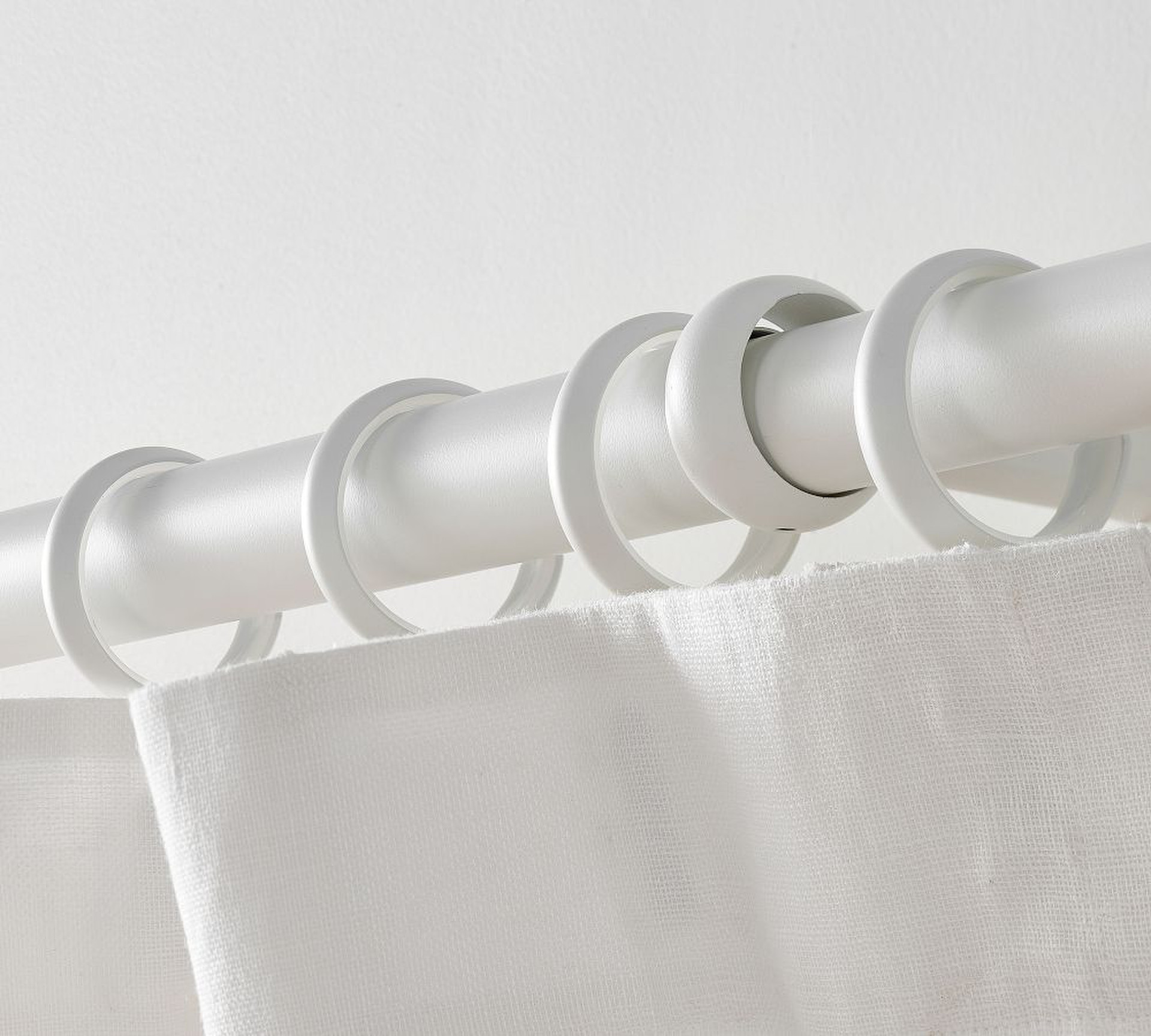 Double Curtain Round Rings